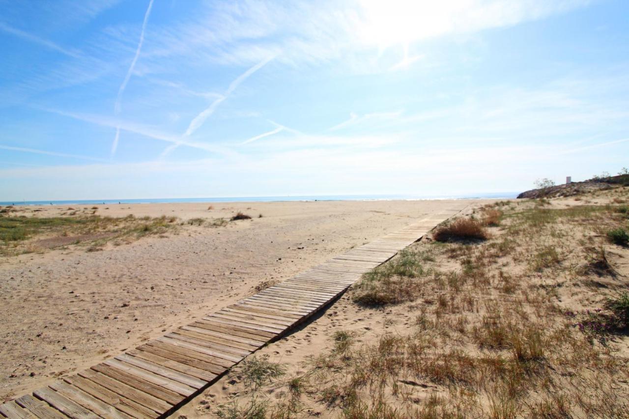 Global Properties, Apartamento Con 2 Habitaciones Y Perfecta Ubicacion En La Playa Puerto de Sagunto Luaran gambar